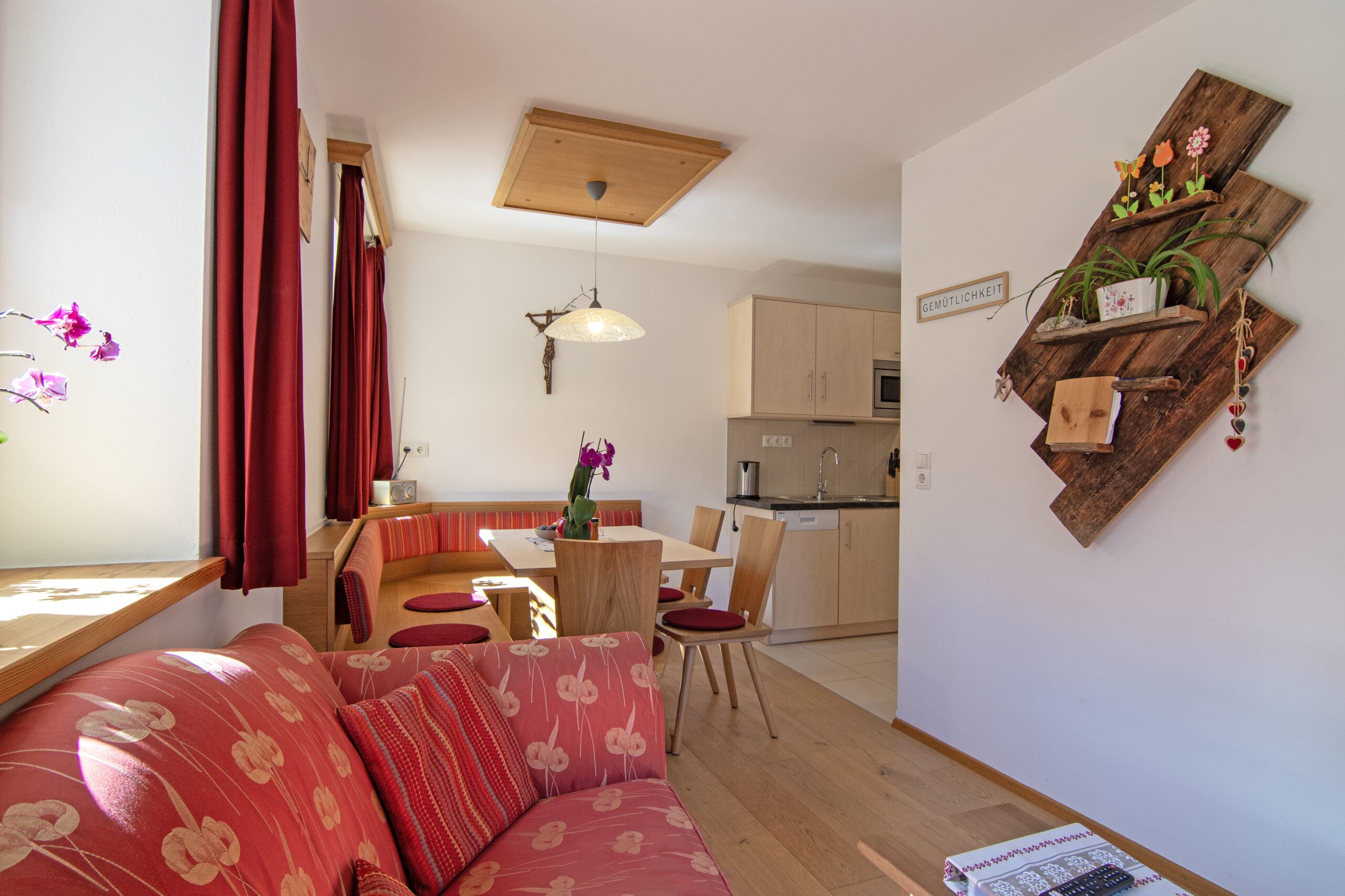 Wiartshof Urlaub auf dem Bauernof Langtaufers Ferienwohnung Heustadl Wohnbereich